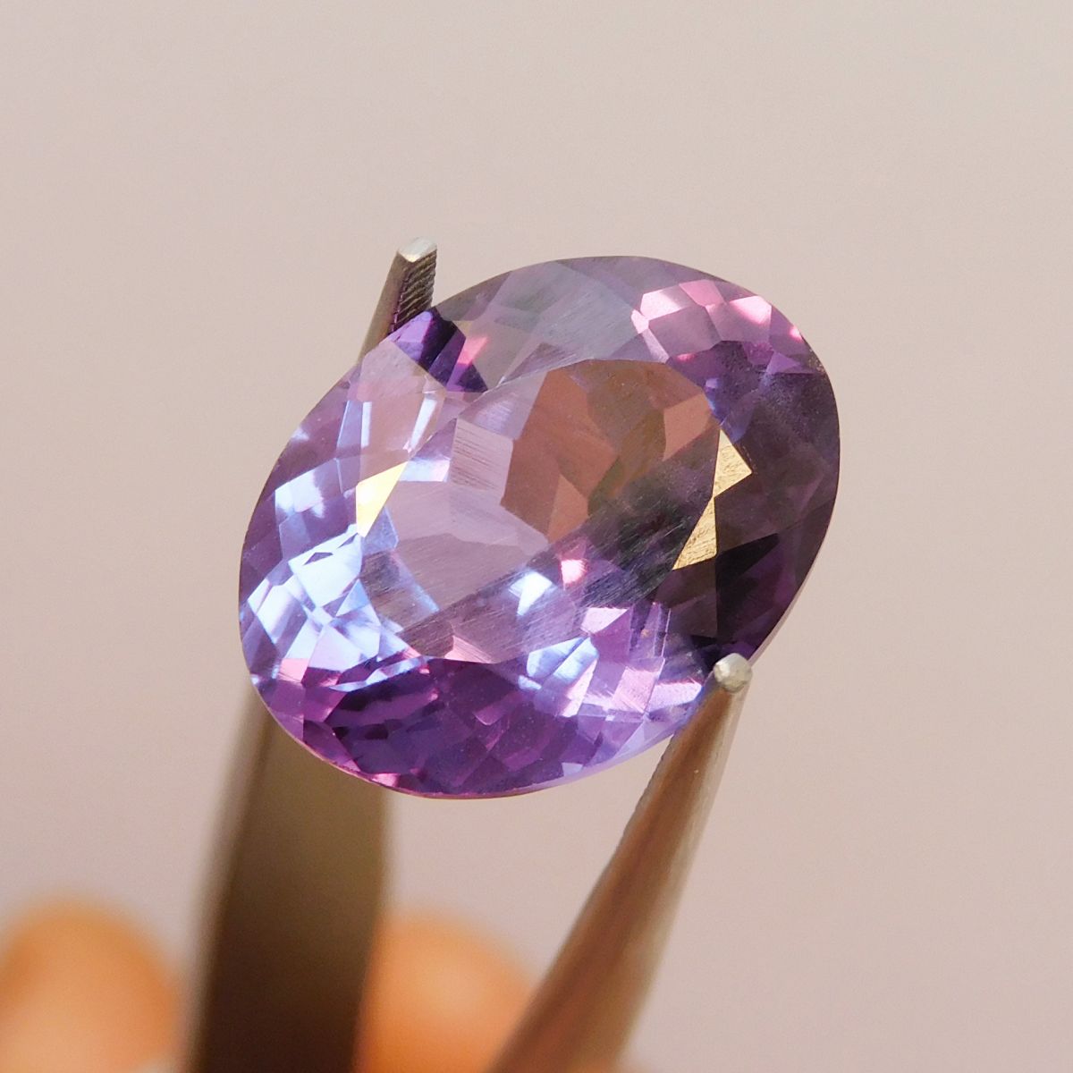 12.10 Carat Natural CERTIFIED Alexandrite Oval Cut Color-Change Loose Gemstone