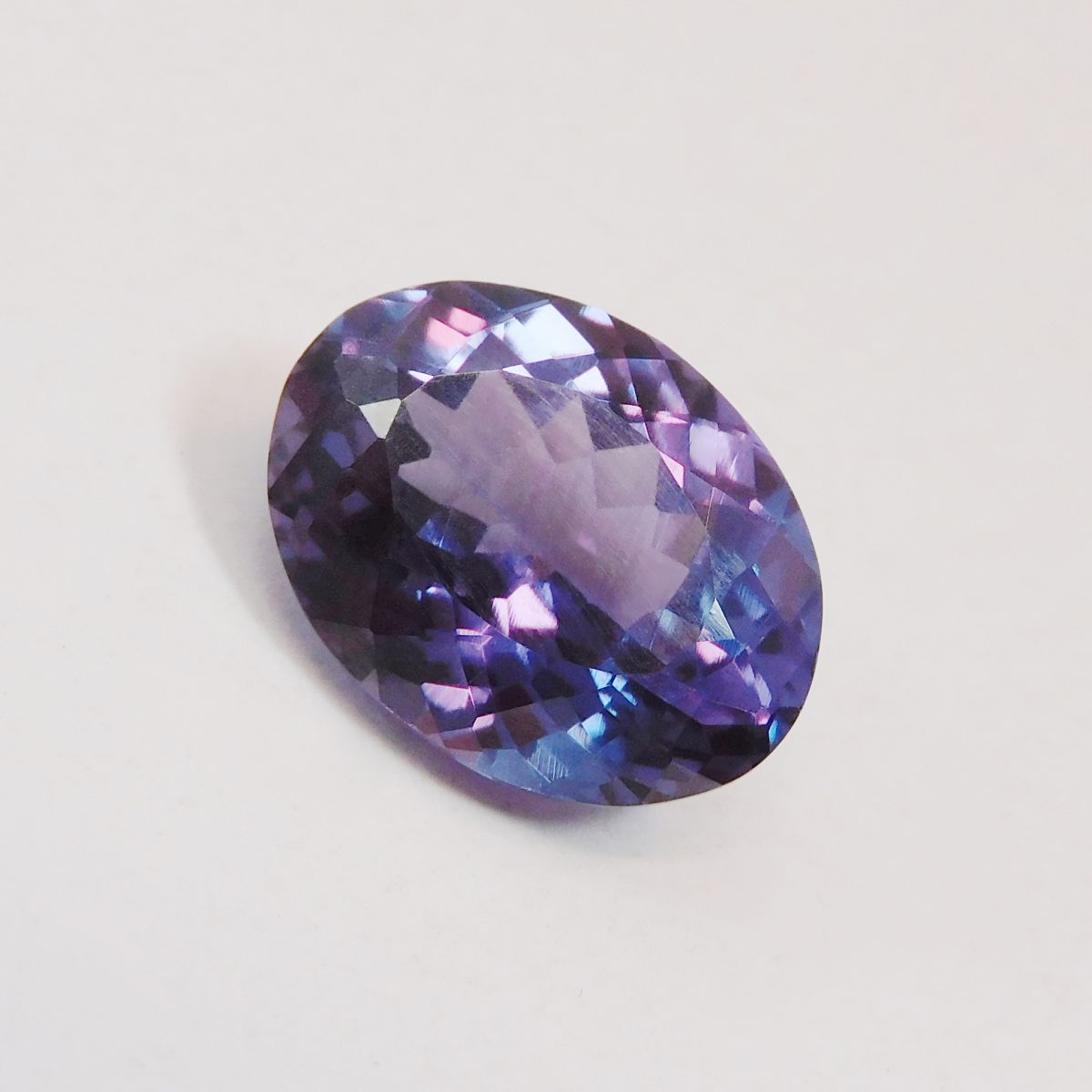 12.10 Carat Natural CERTIFIED Alexandrite Oval Cut Color-Change Loose Gemstone