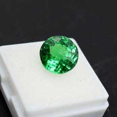 Green Garnet 10.85 Ct Natural Loose Gemstone Extremely Rare Round Cut CERTIFIED