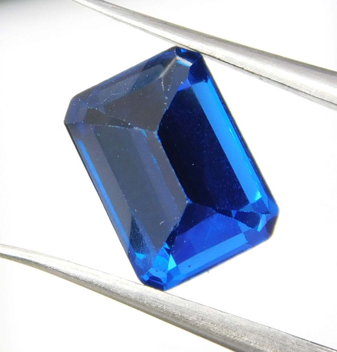 Natural Ring Size Sapphire Blue Emerald Shape 2 Ct Certified Loose Gemstones