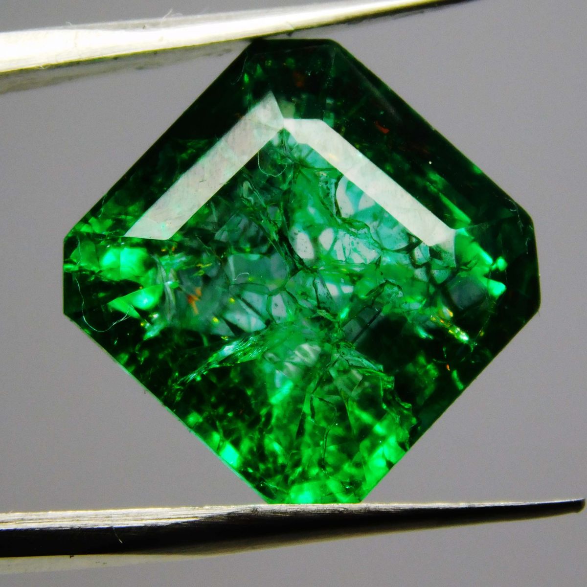 11 Carat Natural Green Colombian Emerald Square Cut CERTIFIED Loose Gemstone