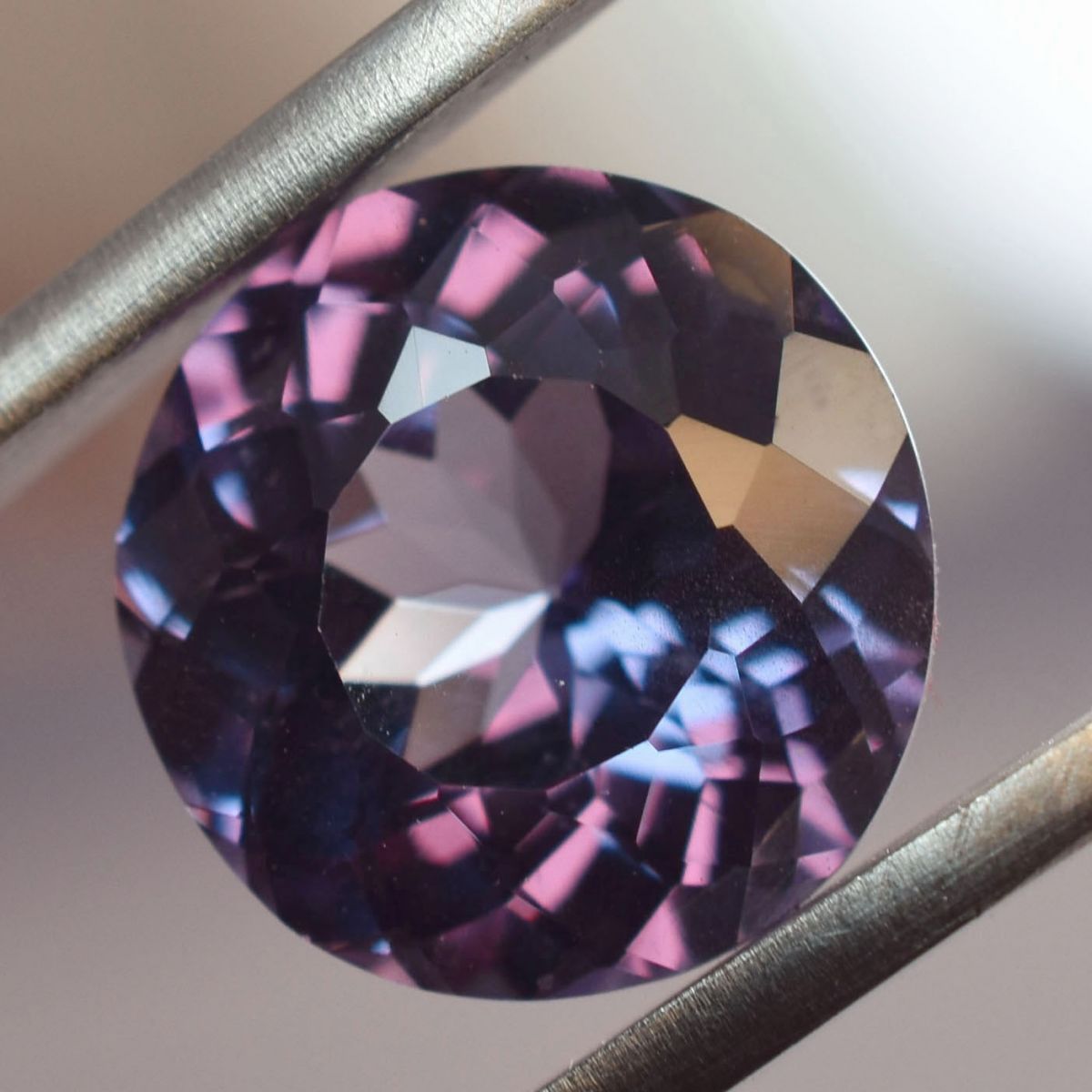 7 Carat CERTIFIED Loose Gemstone Natural Round Cut Color Change Alexandrite