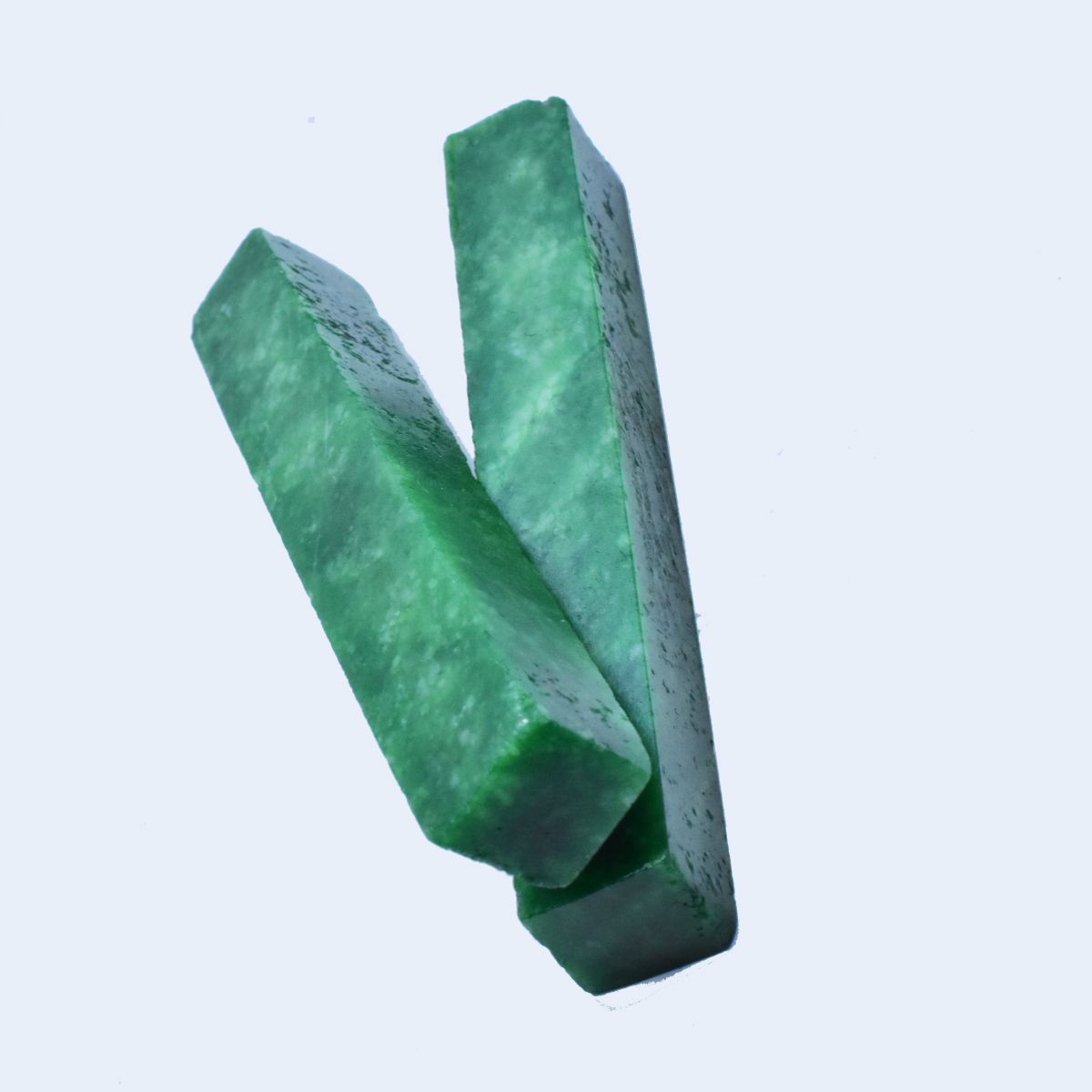 123.45 Ct Natural CERTIFIED Colombian Green Emerald Uncut Rough Loose Gemstone