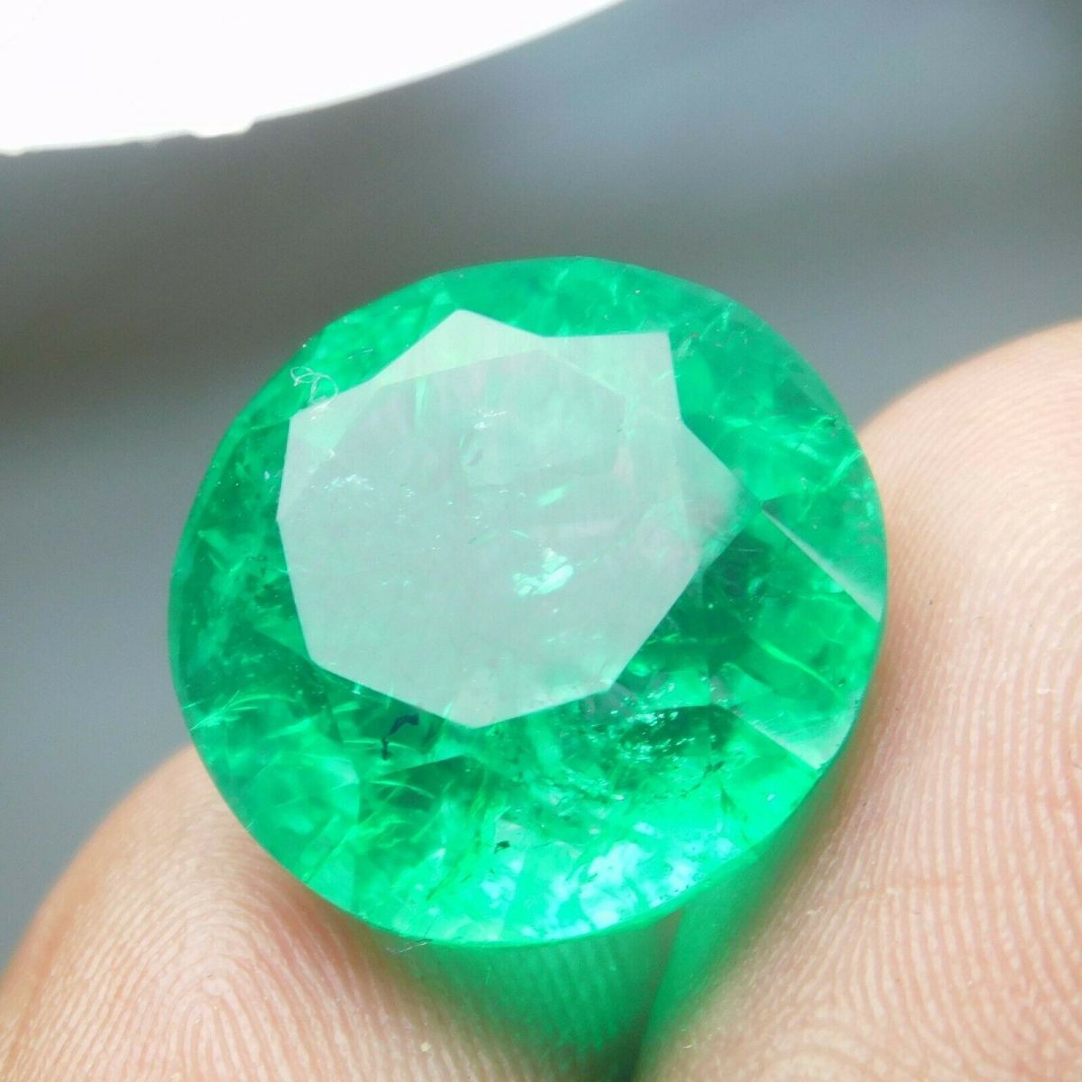 Loose Gemstone Zambia Green EMERALD 6.40 Ct Natural Round CERTIFIED For Ring