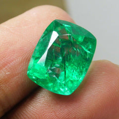 Natural COLOMBIAN Emerald Cushion Cut 8.25 Ct CERTIFIED Green Loose Gemstone.