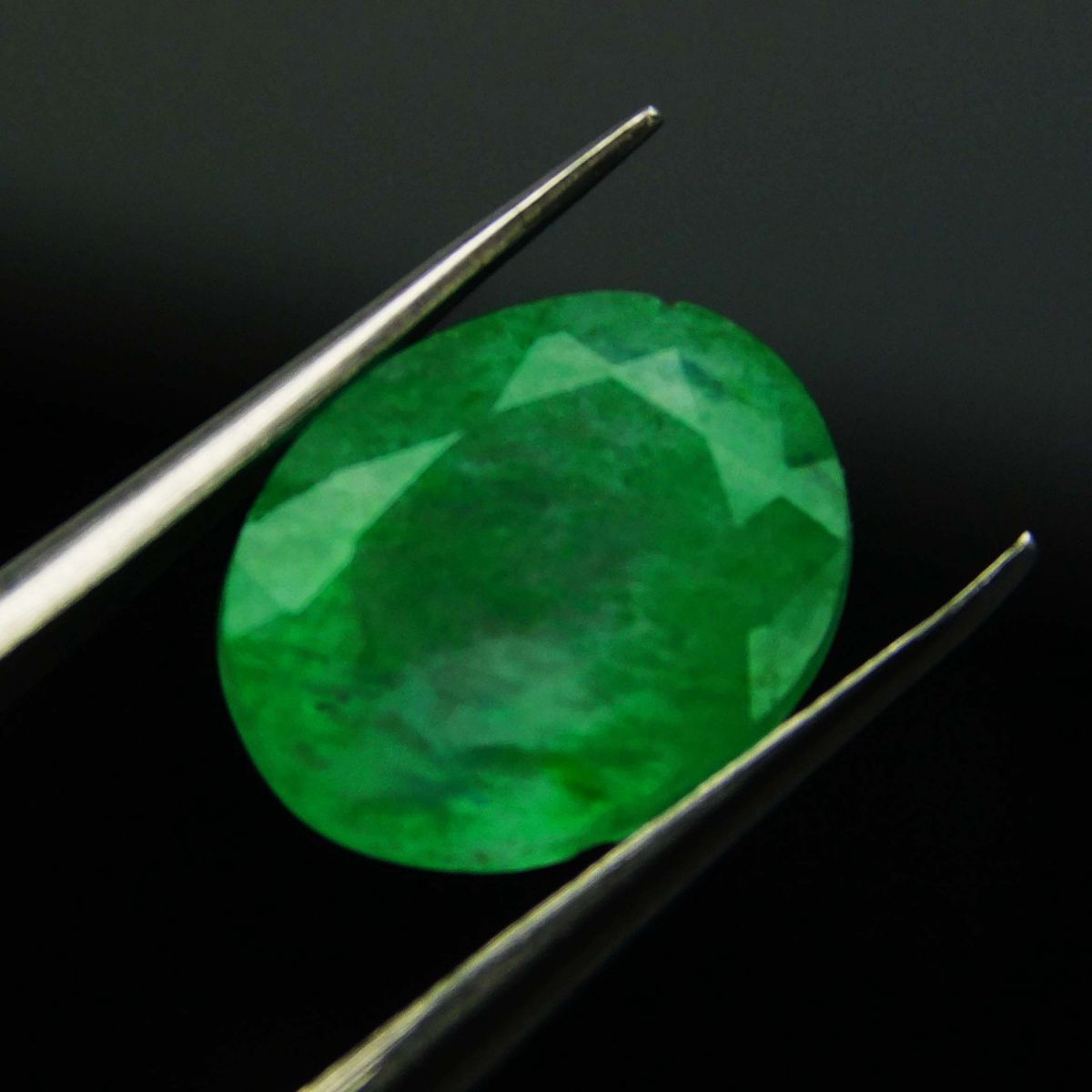 Emerald Oval Cut 12 Ct Natural Green Colombian CERTIFIED Loose Gemstone