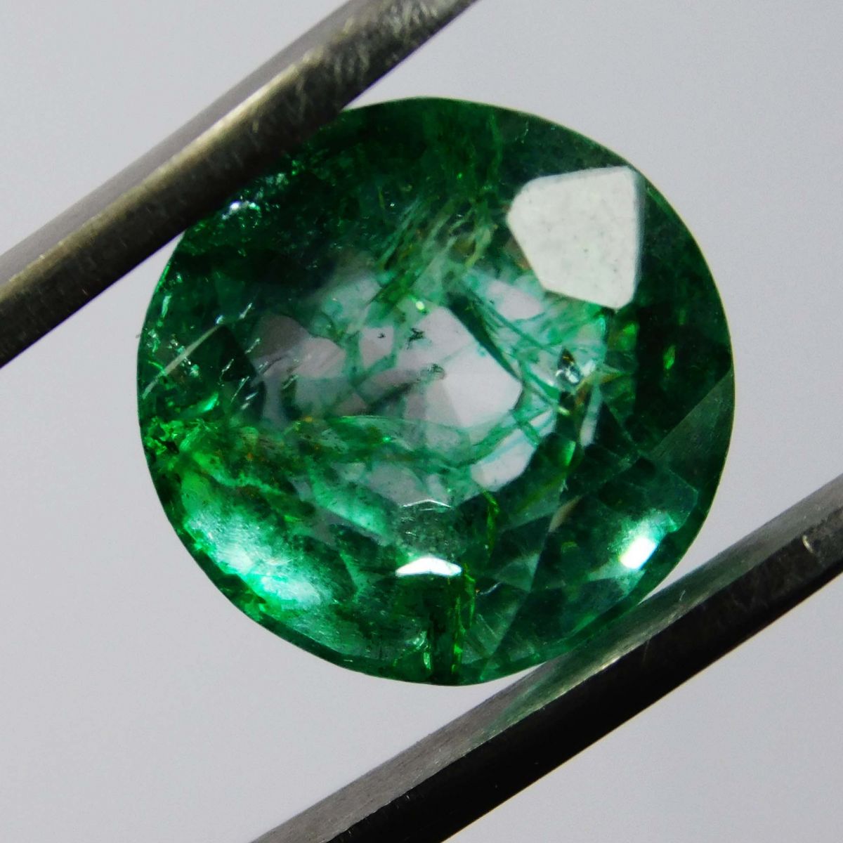 7.65 Carat Natural Colombian Emerald Round Cut Green CERTIFIED Loose Gemstone