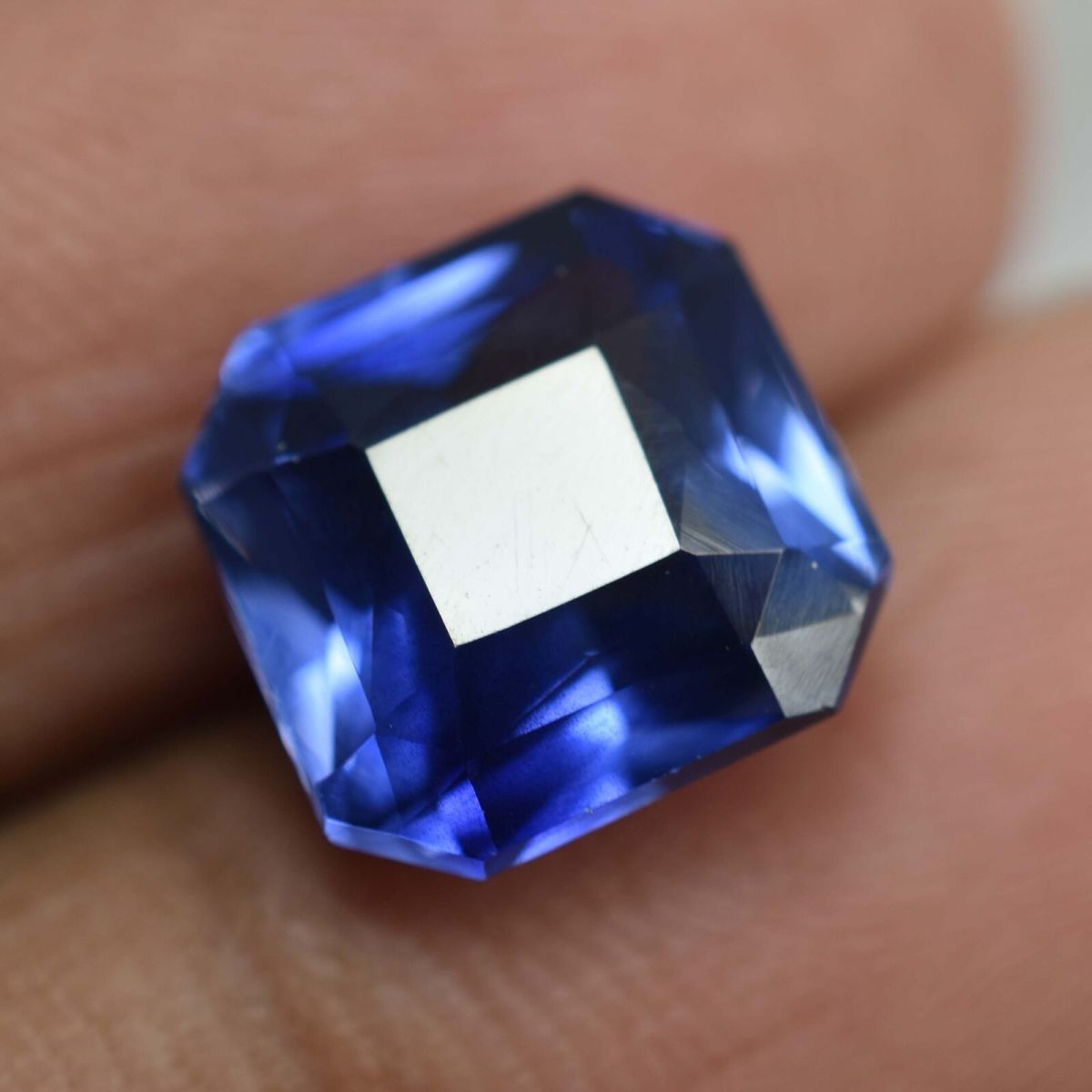 4.90 Carat Natural Certified Ceylon Blue Sapphire Square Shape Loose Gemstone