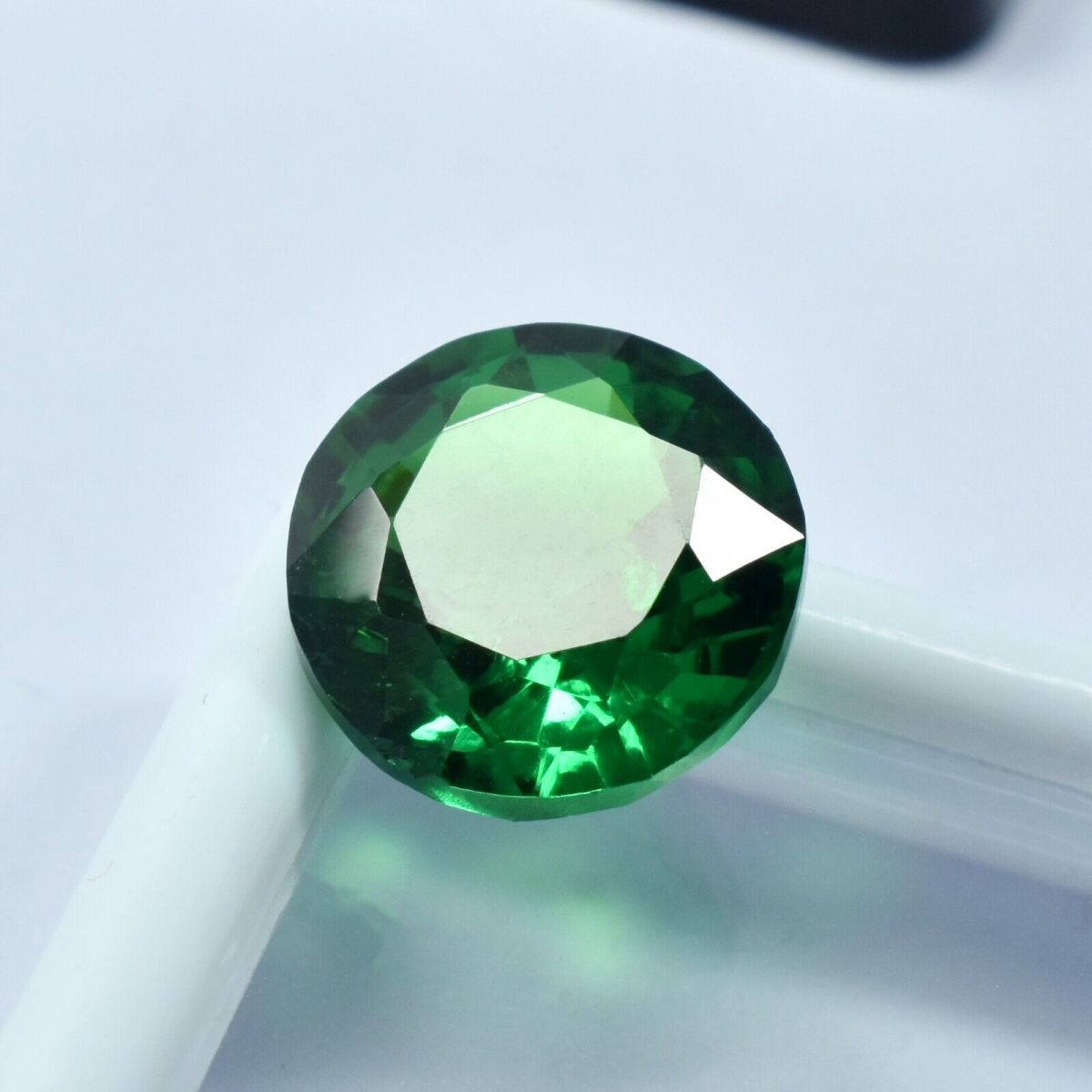 10.50 Ct NATURAL ROUND Cut Green Garnet Loose Gemstone CERTIFIED