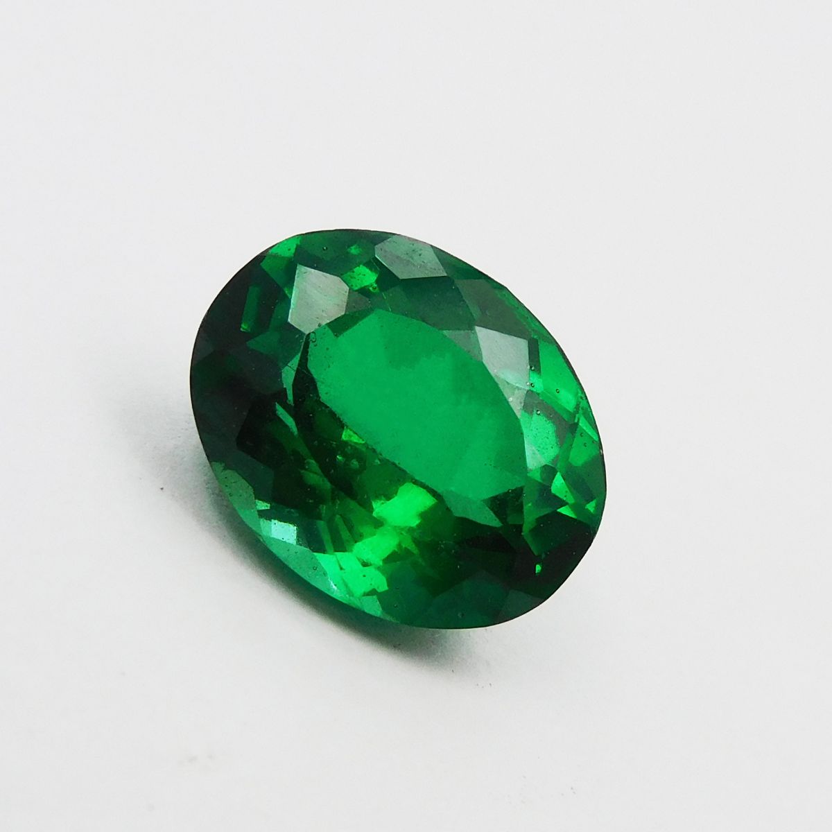 Natural Green Sapphire 5.10 Ct CERTIFIED Excellent Sapphire Oval Loose Gemstone