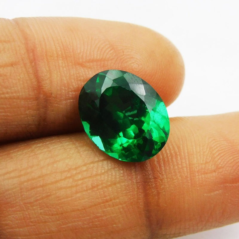 Natural Green Sapphire 5.10 Ct Certified - certificate document displayed