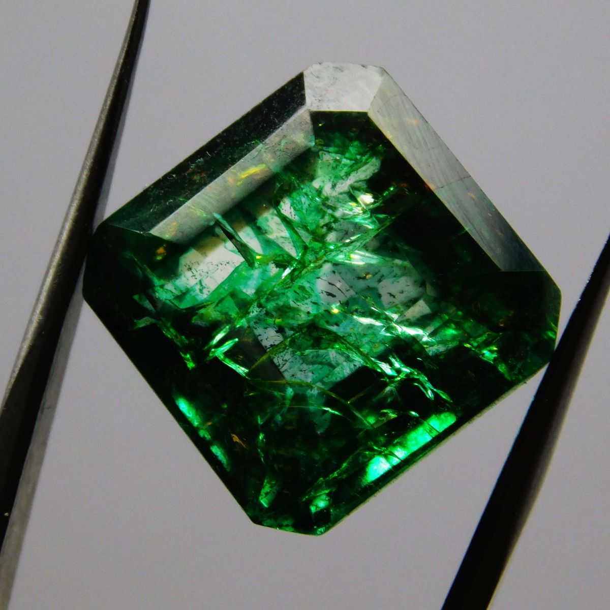 11 Ct Natural Green Colombian Emerald Square Cut CERTIFIED Loose Gemstone