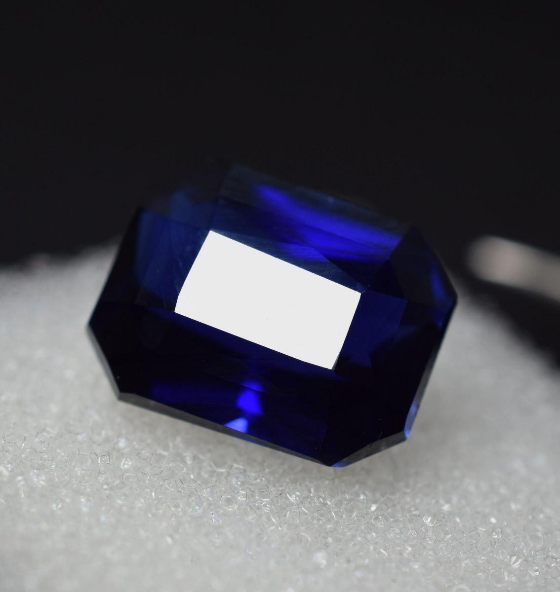 Natural Emerald Cut Tanzanite Blue 8.20 Ct CERTIFIED Loose Gemstone