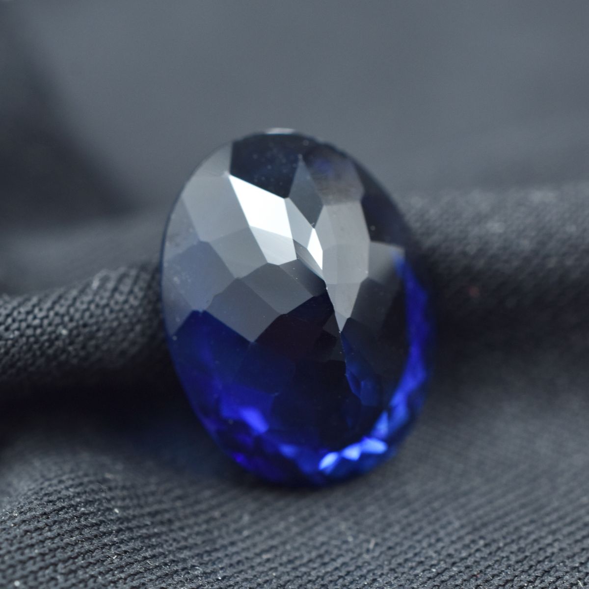 Extremely Blue Tanzanite Oval Cut Natural 11.80 Ct Loose Gemstone CERTIFIED