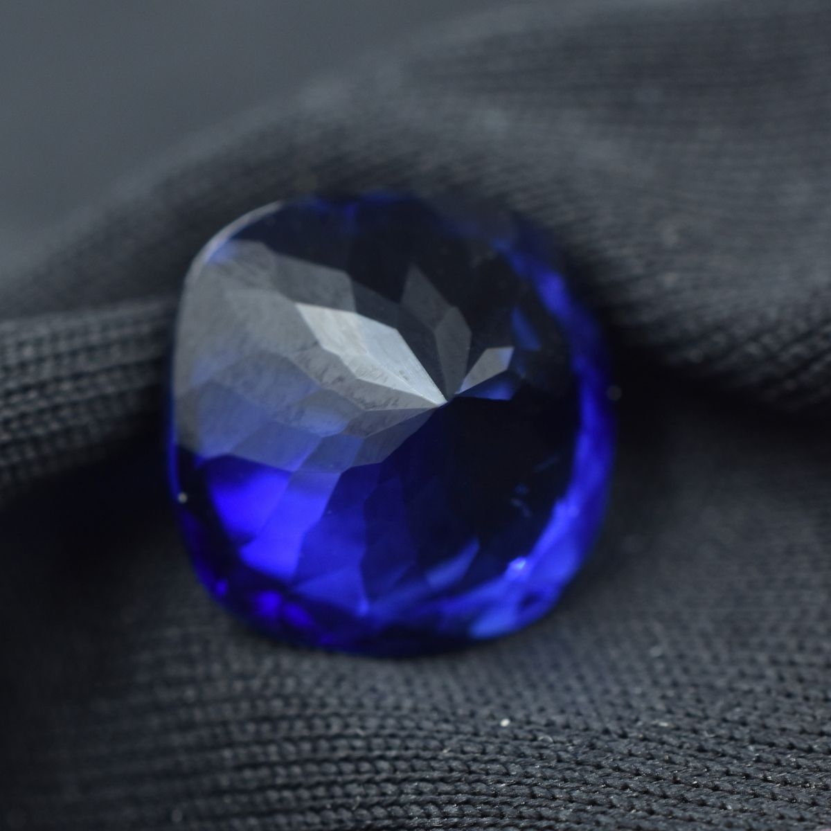 Extremely Blue Tanzanite Square Cushion Natural 9.10 Ct Loose Gemstone CERTIFIED