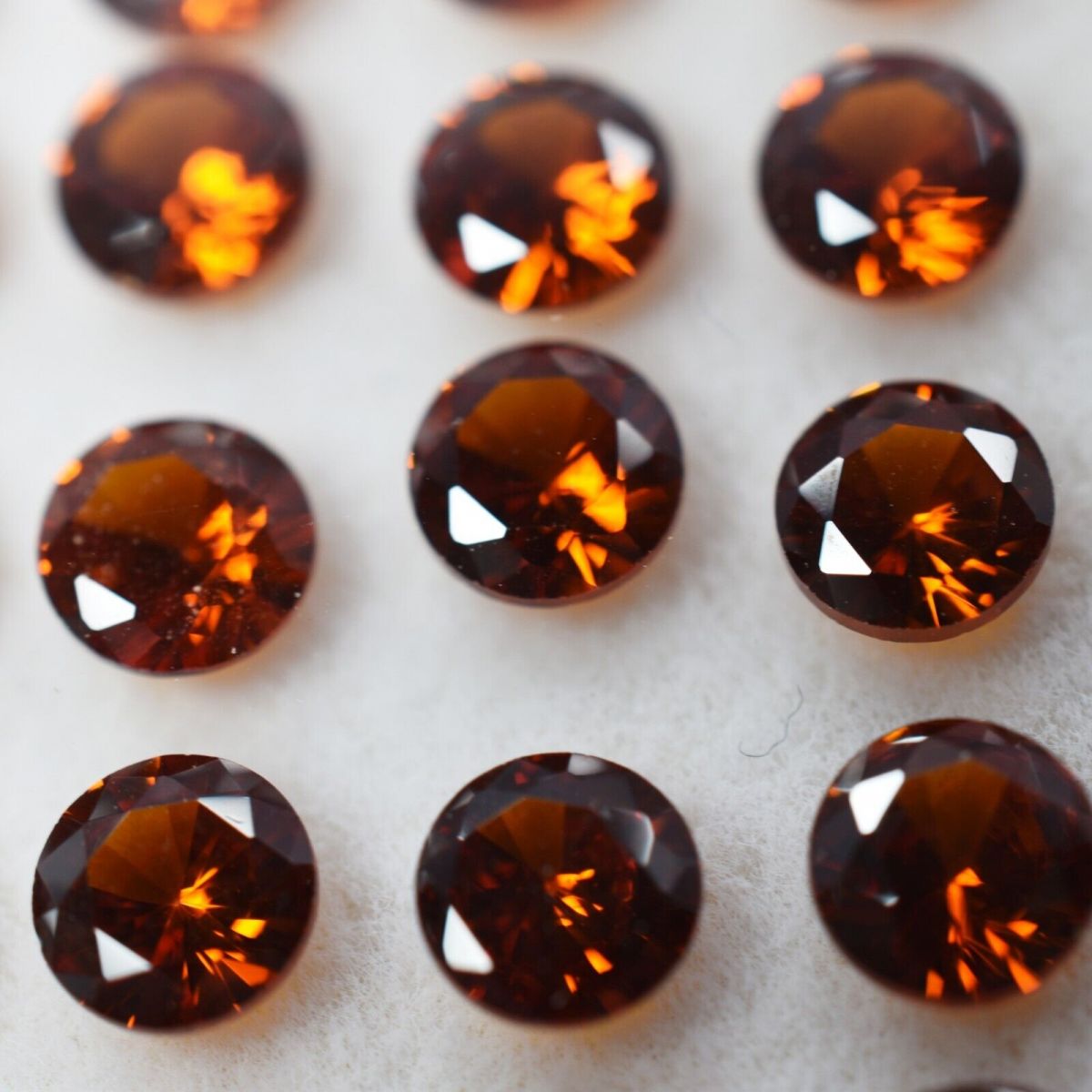 Orange Round Cut 5 mm CERTIFIED Loose Gemstone Set of 16 Pcs Natural SAPPHIRE