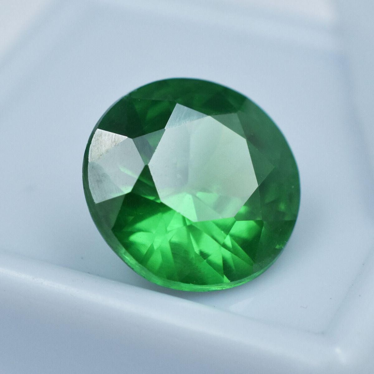 4.95 Ct Natural Round Cut Green Garnet Loose Gemstone CERTIFIED