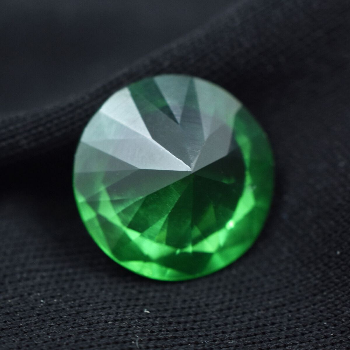 4.95 Ct Natural Round Cut Green Garnet Loose Gemstone CERTIFIED