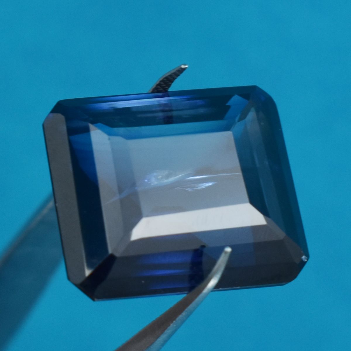 Emerald Cut CERTIFIED 40.25 Carat Blue Sapphire Natural Loose Gemstone