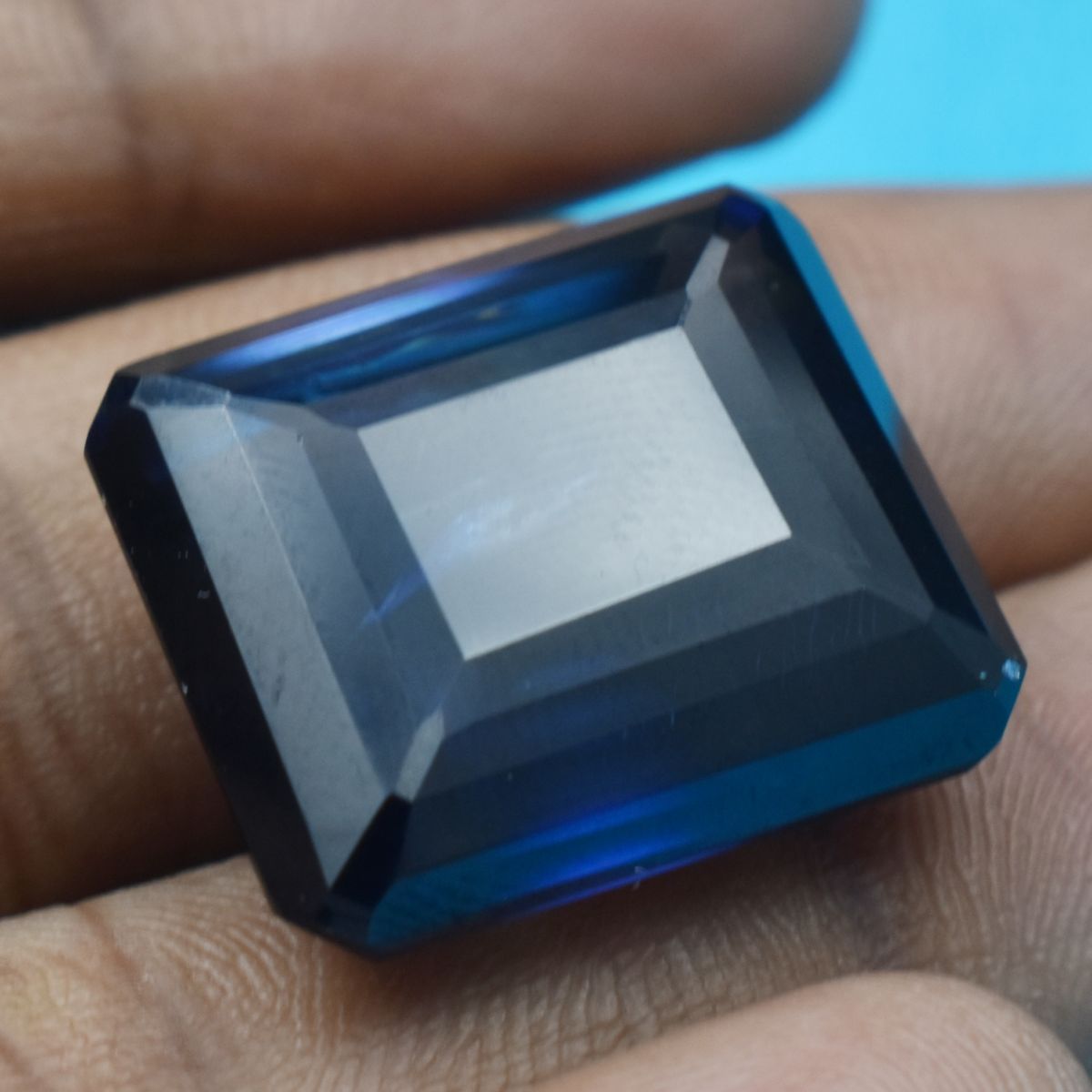 Emerald Cut CERTIFIED 40.25 Carat Blue Sapphire Natural Loose Gemstone