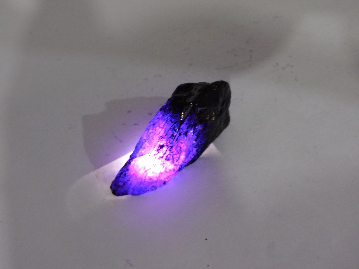 Natural Tanzanite Rough Purple 74.75 Ct Raw Uncut CERTIFIED Earth Mined Gemstone