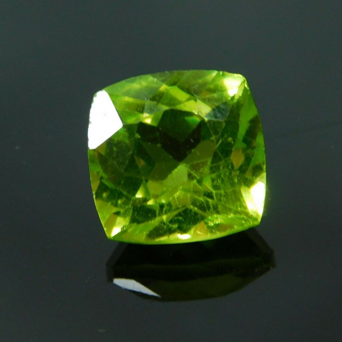 10 Ct Natural Peridot Green CERTIFIED Loose Gemstone Top Quality Square Cushion