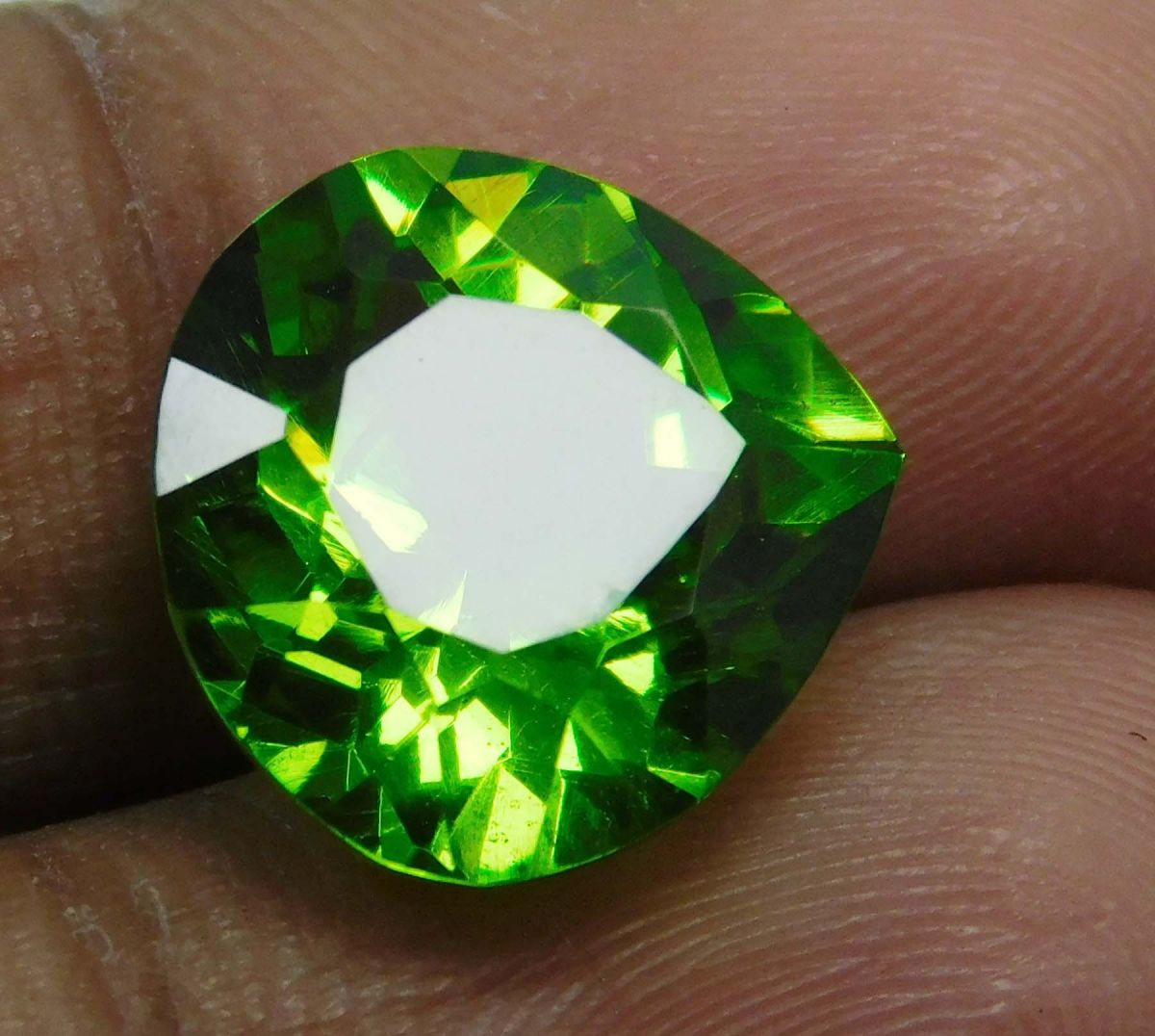 Extremely Rare CERTIFIED Natural 9.85 Ct Peridot Green Pear Cut Loose Gemstones.