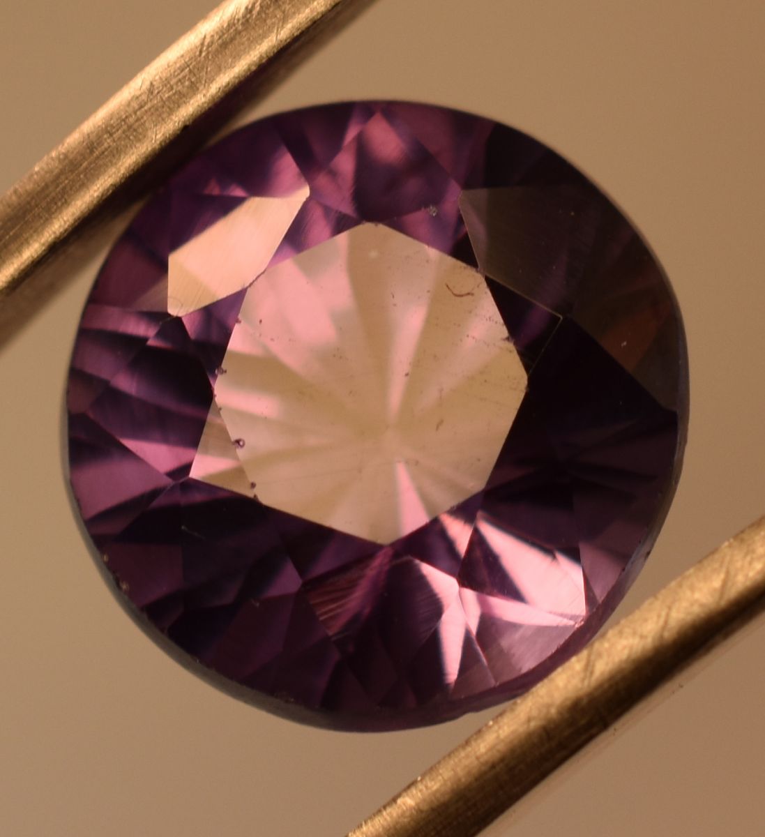 10.85 Ct CERTIFIED Loose Gemstone Natural Alexandrite Color Change Round Cut