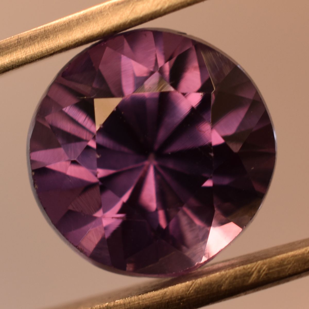 10.85 Ct CERTIFIED Loose Gemstone Natural Alexandrite Color Change Round Cut