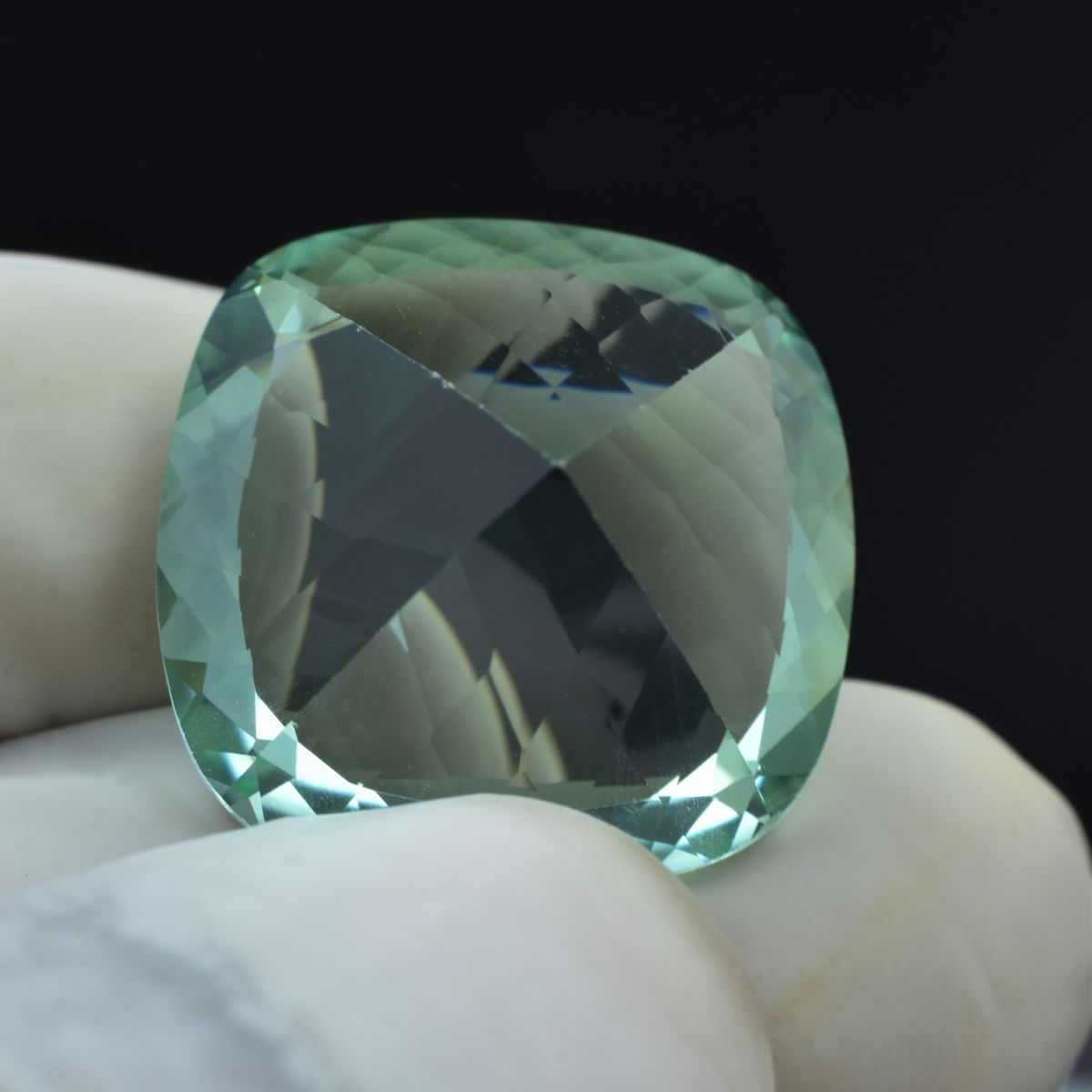 Natural Bluish Green Sapphire CERTIFIED Loose Gemstone 31.75 Ct Square Cushion.