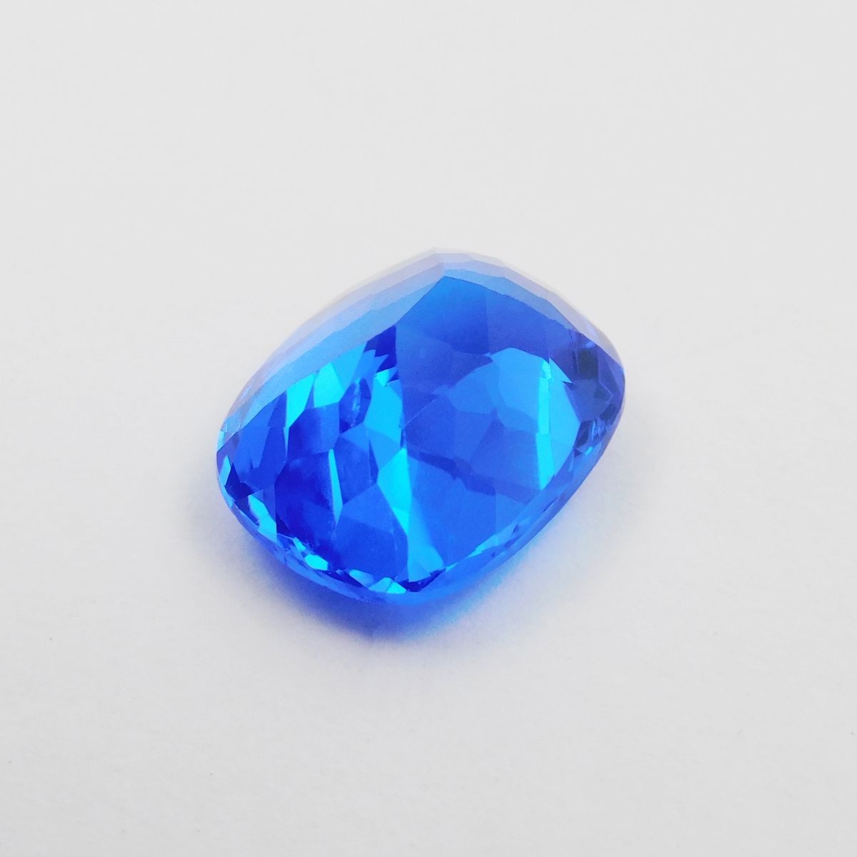 Perfect Cushion Cut Blue Tanzanite CERTIFIED 12.60 Carat Natural Loose Gemstone