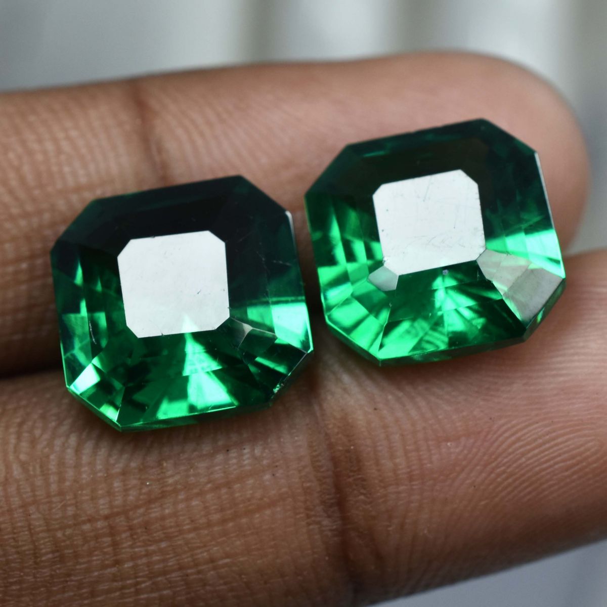 Natural Garnet Square Cut Green 16.00 Ct CERTIFIED Loose Gemstone Perfect Pair