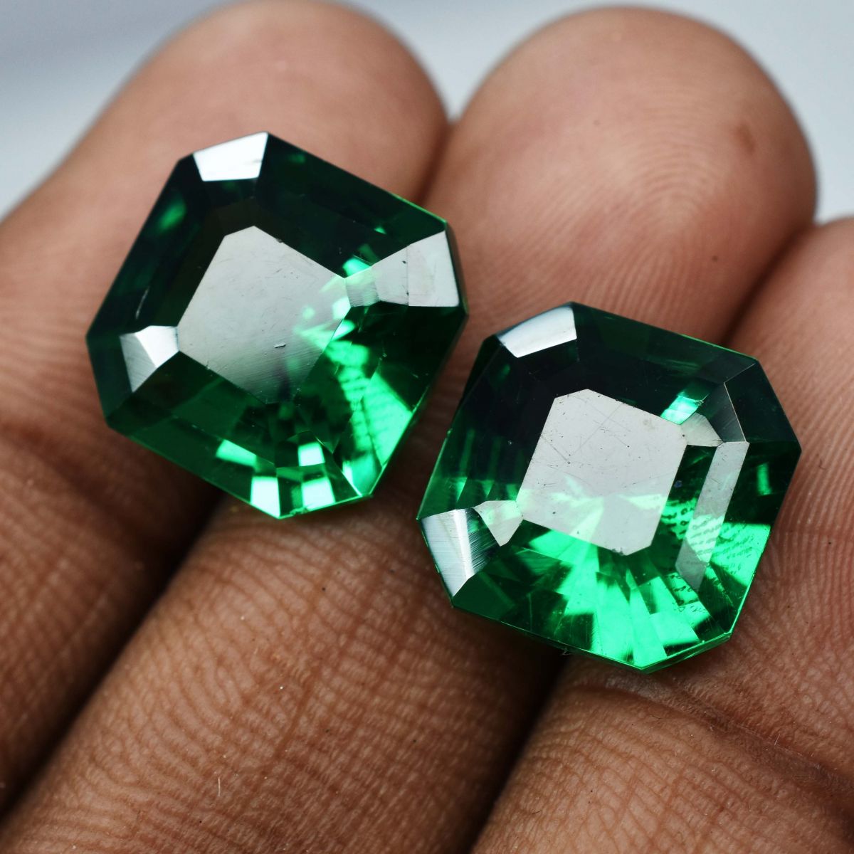 Natural Garnet Square Cut Green 16.00 Ct CERTIFIED Loose Gemstone Perfect Pair