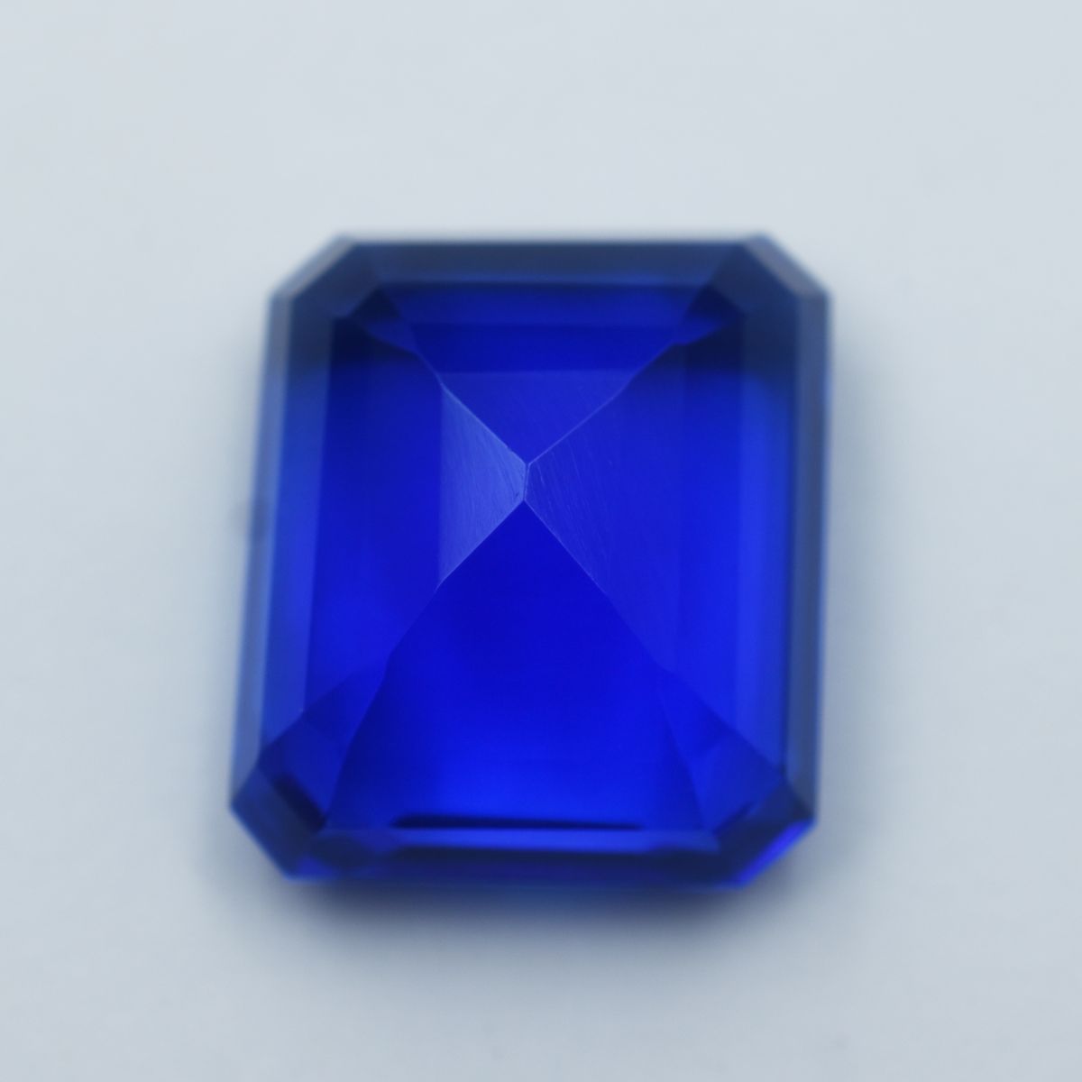 60.75 Ct Lab-Created CERTIFIED Blue Loose Gemstone Sapphire Emerald Shape