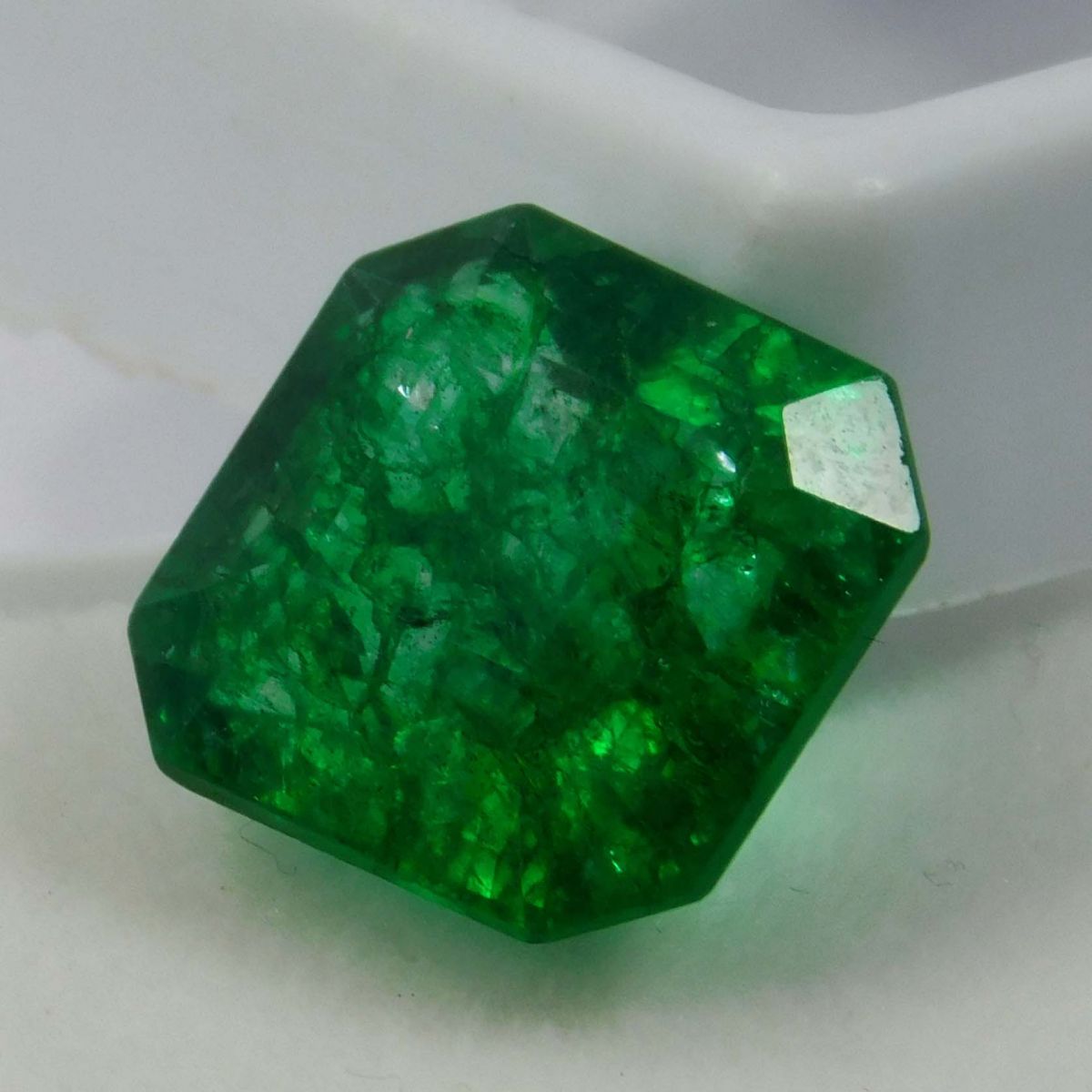 8 Ct Natural Green Colombian Emerald Square Cut CERTIFIED Loose Gemstone