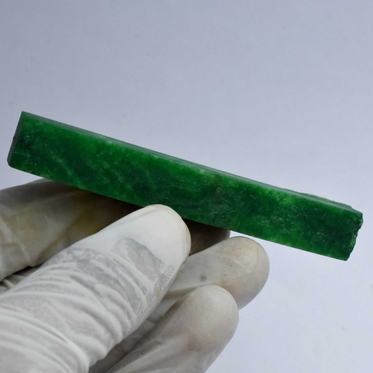 200 carat of emerald price