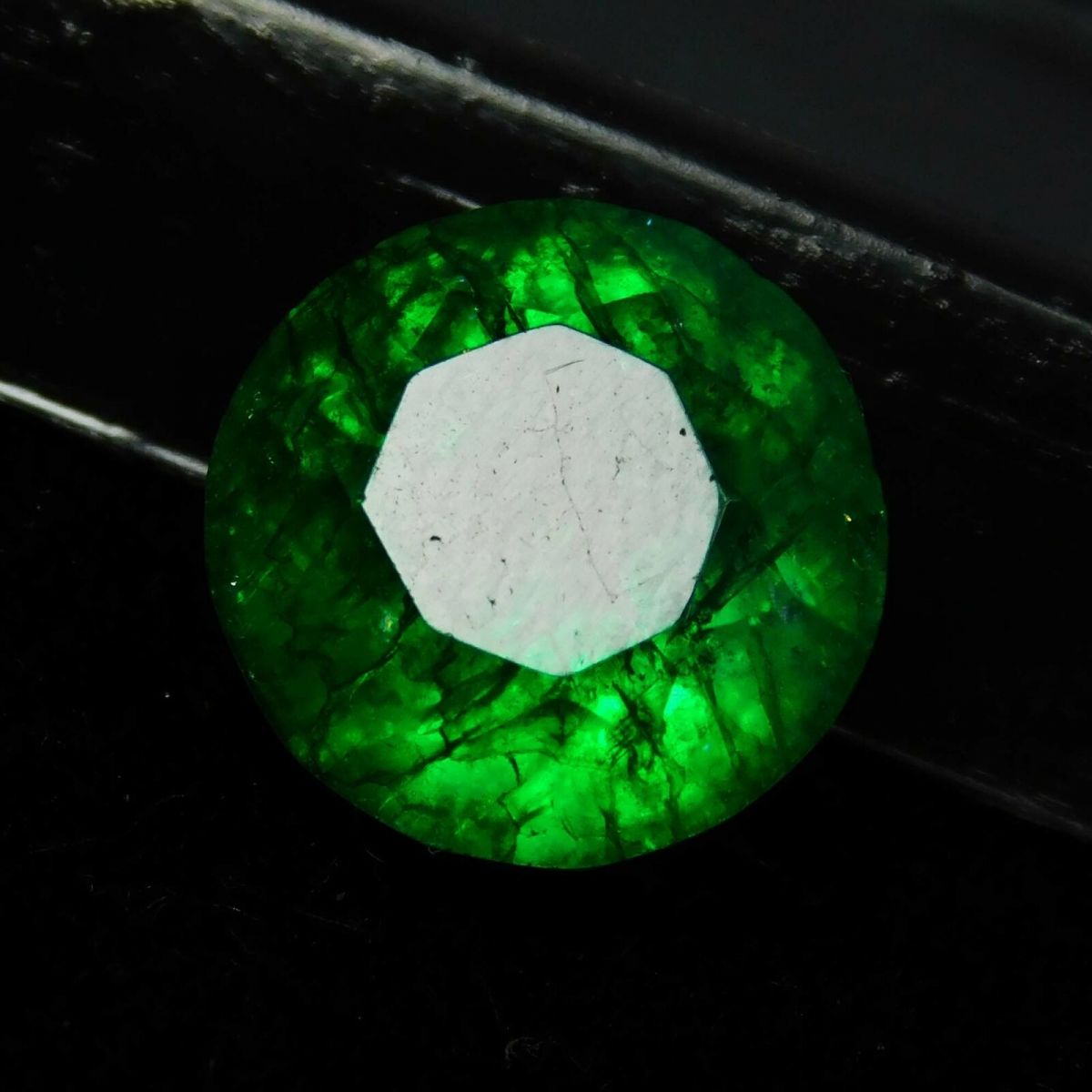 Natural GREEN Emerald Loose Gemstone ROUND SHAPE 8.10 Carat CERTIFIED