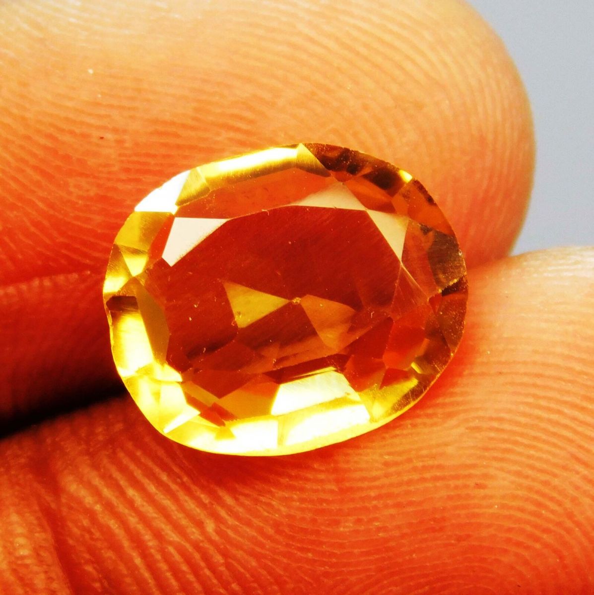 Natural Flawless CEYLON Yellow SAPPHIRE 4.00 Ct CERTIFIED Oval Cut Gemstone