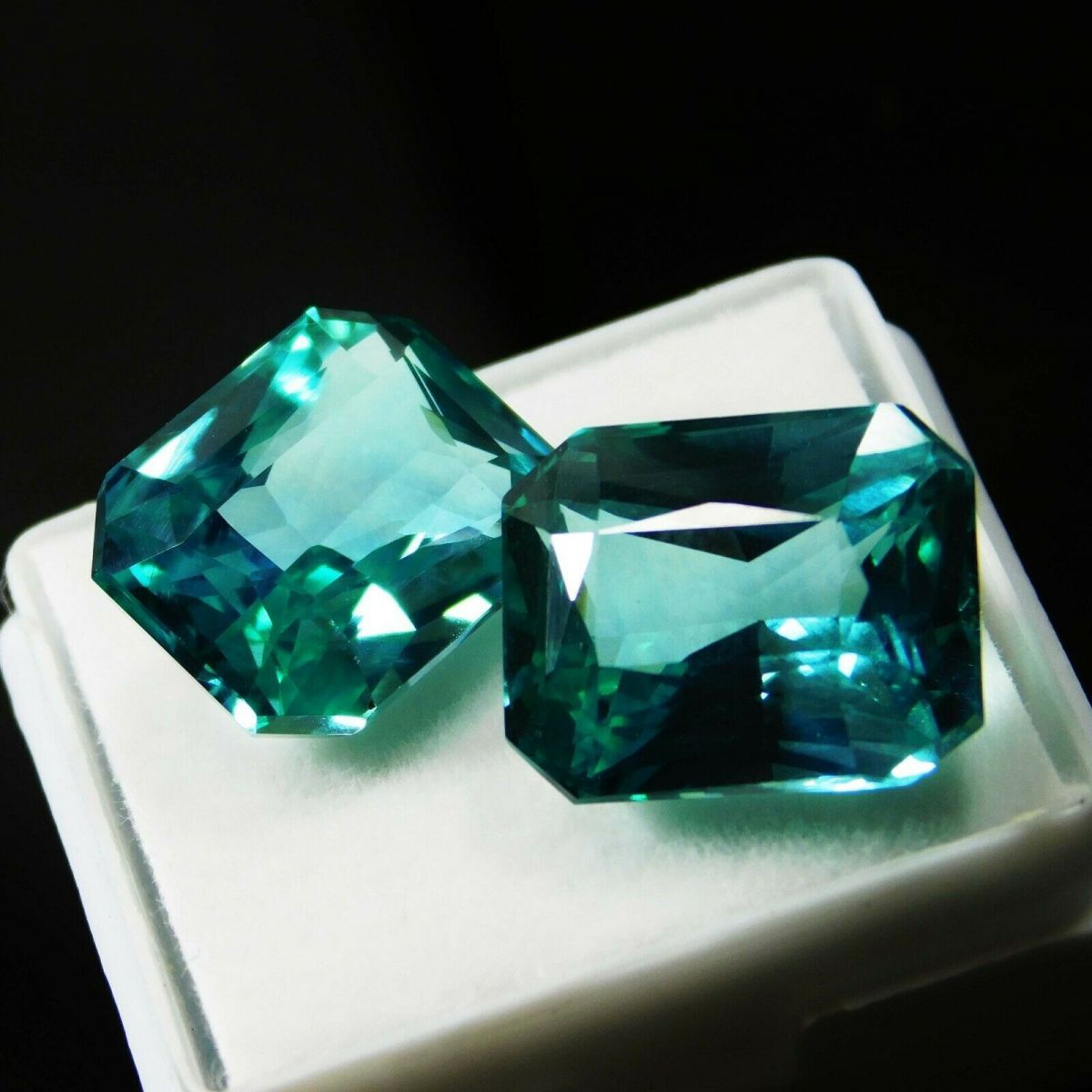 20 Ct NATURAL Montana Sapphire CERTIFIED Green Loose Gemstone Emerald Shape Pair