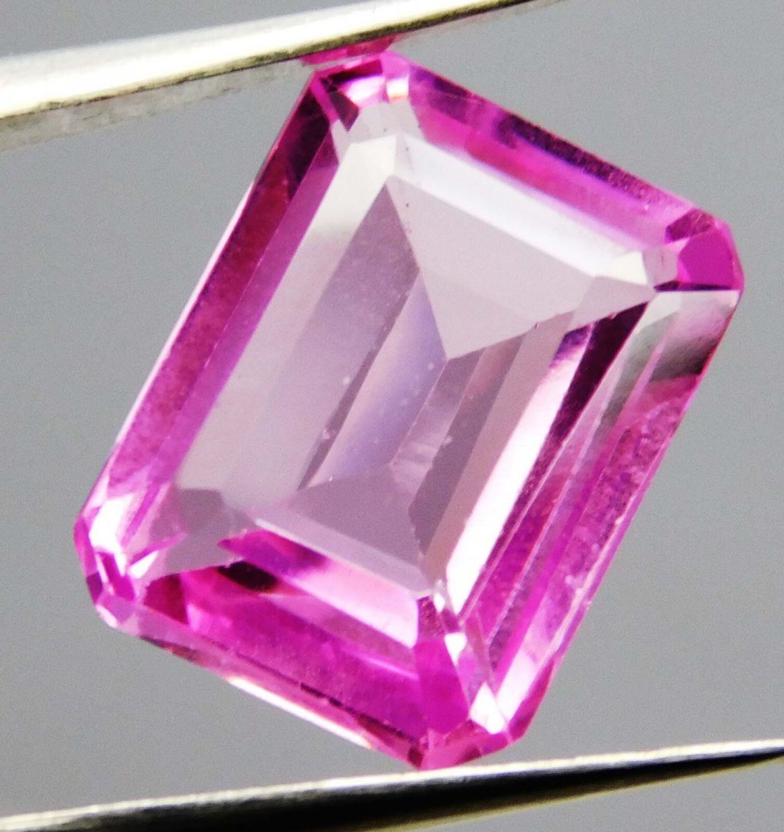 6.00 Ct NATURAL Flawless CEYLON SAPPHIRE Pink CERTIFIED Emerald Cut Gemstone