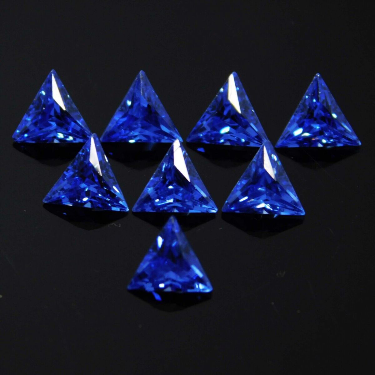 BLACK FRIDAY 8 Pcs Natural Blue Sapphire CERTIFIED Trillion 5x5 mm Sapphire Gems