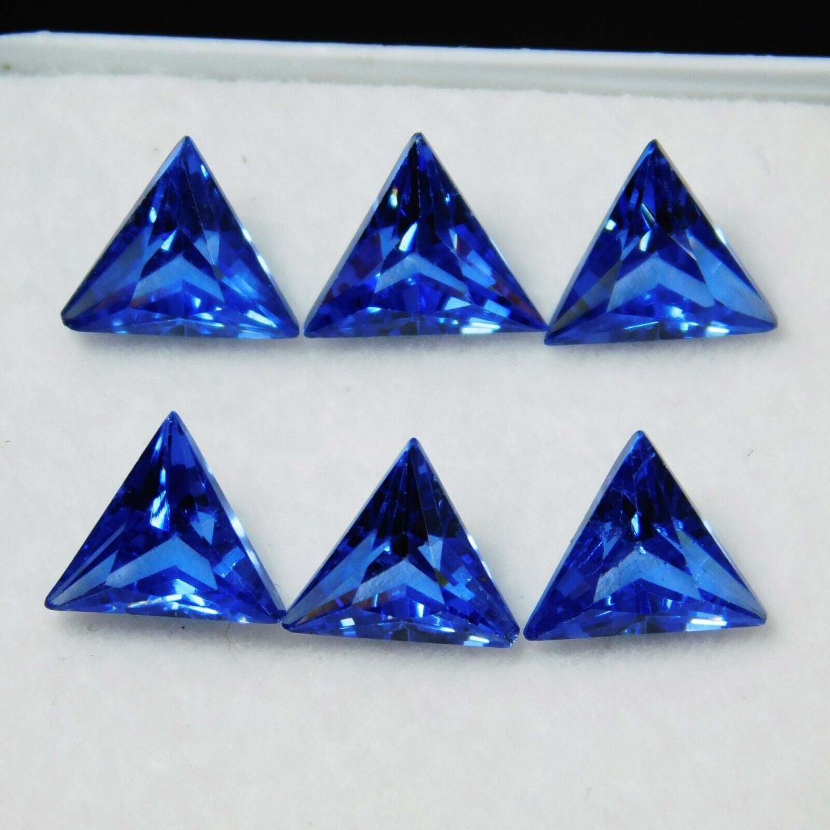 6 Pcs Natural CERTIFIED Sapphire Blue Trillion Loose Gemstone 5x5 mm