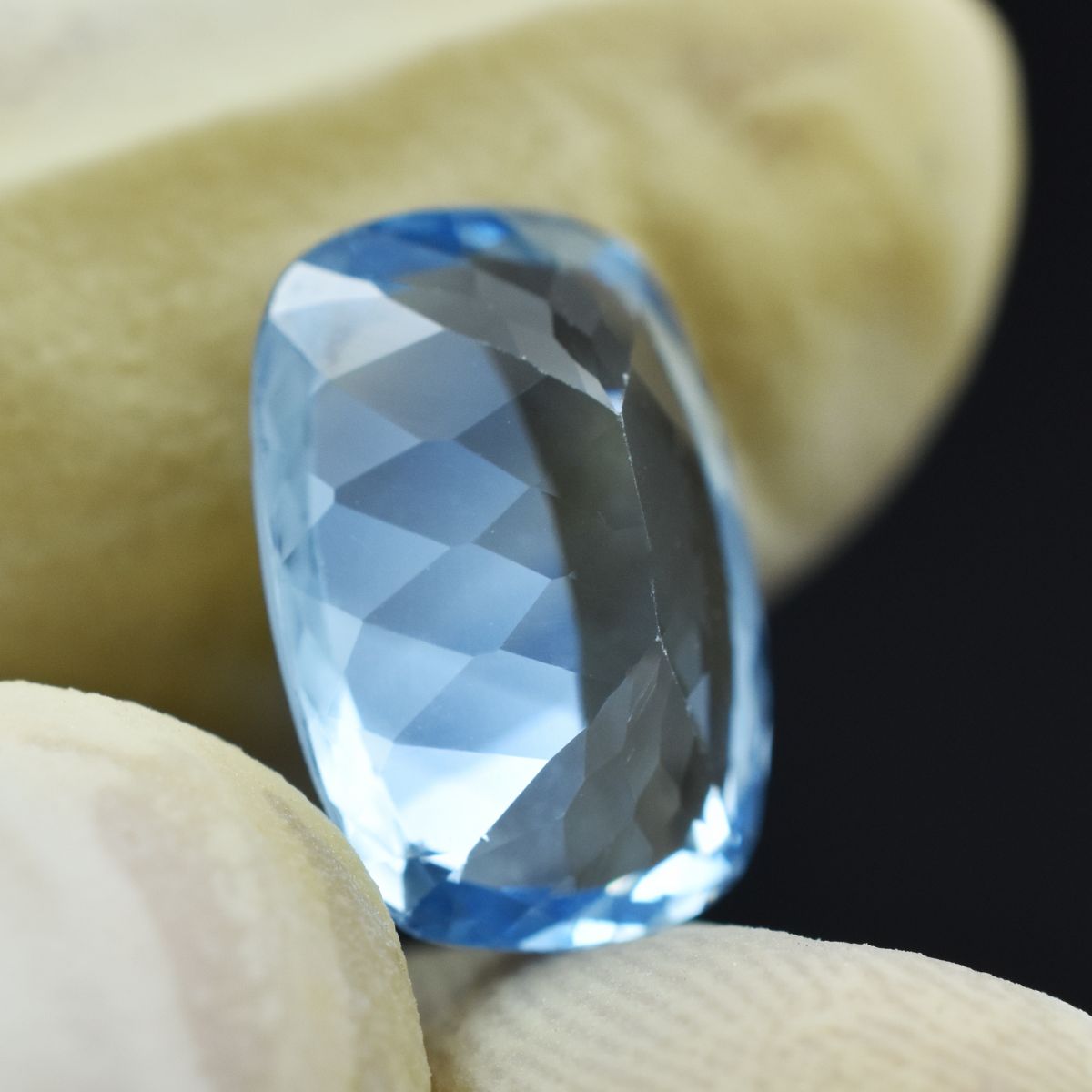 5.70 Carat Cushion Shape Blue Sapphire CERTIFIED Natural Loose Gemstone