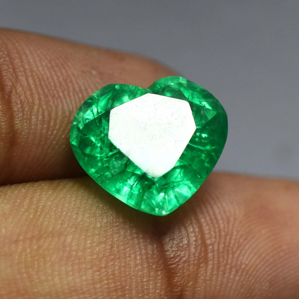 9.60 Ct Natural Emerald Green Heart Cut CERTIFIED Loose Gemstone