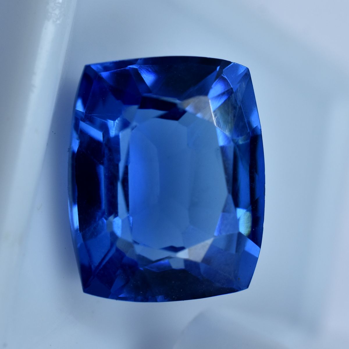 Genuine Blue Cushion Cut 10.75 Ct Natural Tanzanite Loose Gemstone CERTIFIED.