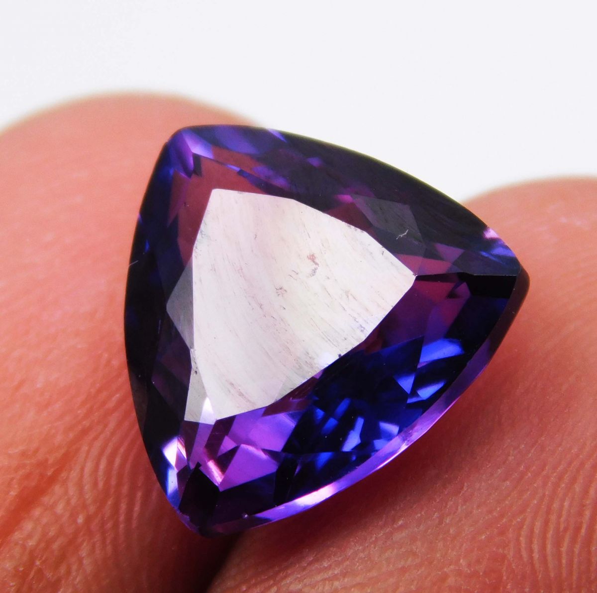 Splendid Natural 7.69 Ct Purple Tanzanite Trillion Cut CERTIFIED Loose Gemstone