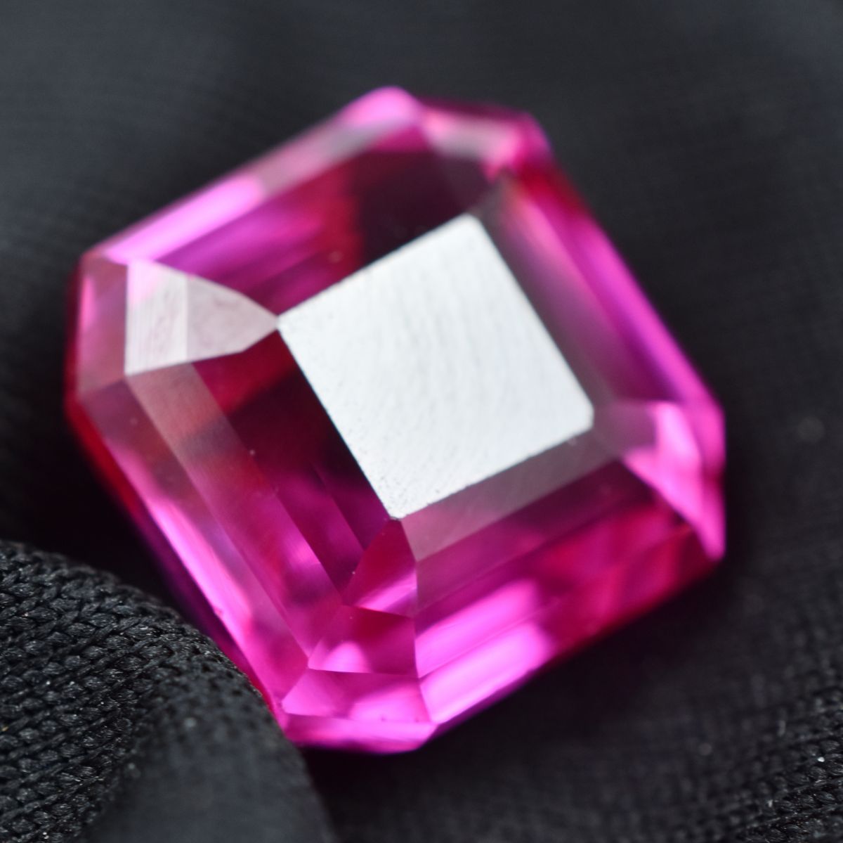 Natural Pink Ruby 14.15 Carat Square Shape CERTIFIED Loose Gemstone