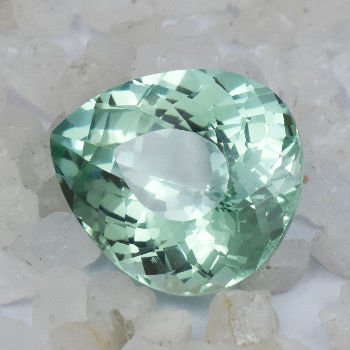 Sapphire 27.45 Ct Pear Cut Bluish Green Natural CERTIFIED Loose Gemstone