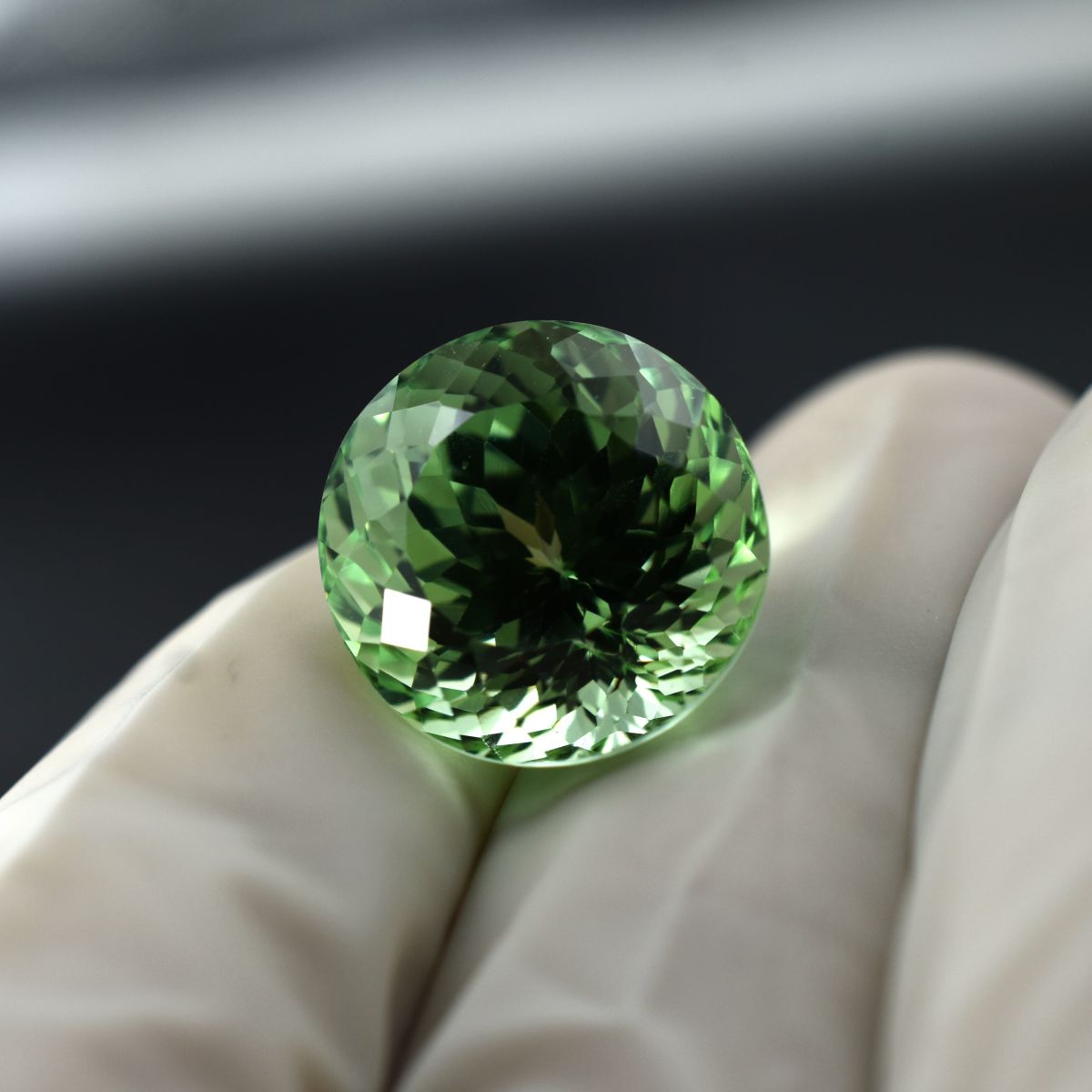 Bluish Green Sapphire 18.40 Carat Round Cut Natural Loose Gemstone CERTIFIED