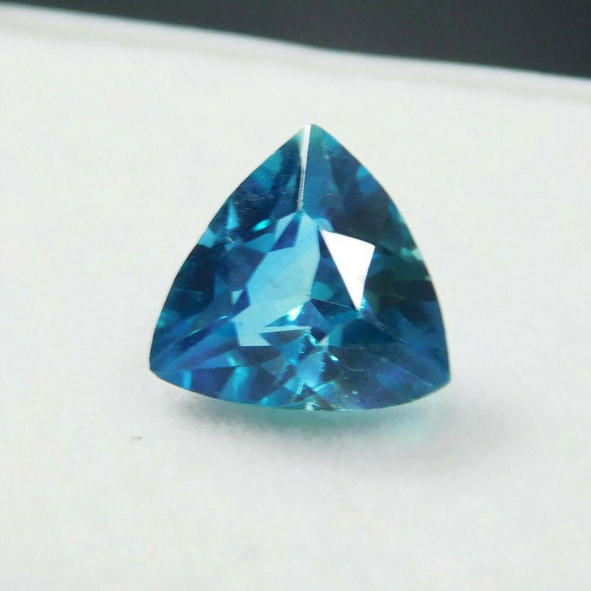 2 Ct Natural Montana Sapphire Trillion Cut Certified Loose Gemstone Royal Color